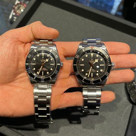 Tudor Black Bay 58 Vs Cartier Santos De Cartier .